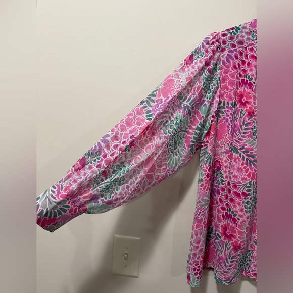 NWOT Aura Sheer Lined Pink Green Purple Floral Button-Up Blouse Size Medium - Picture 4 of 7